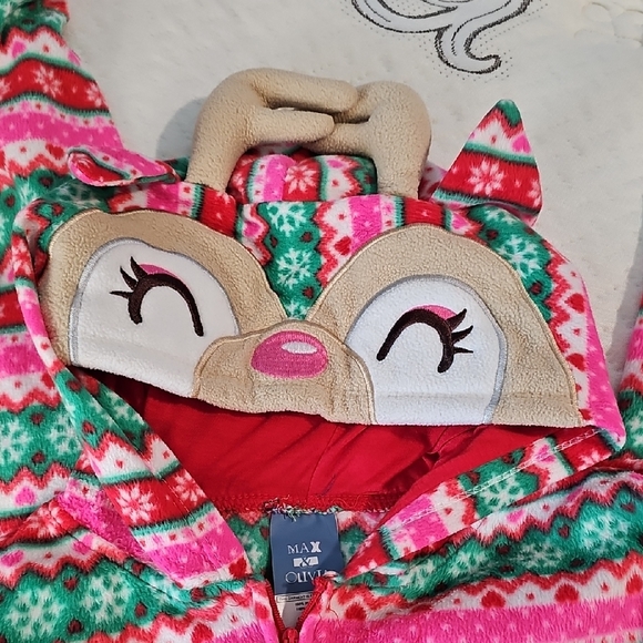 Cozy Kids Pajamas with Reindeer Hood - Pink and Green - Picture 2 of 5